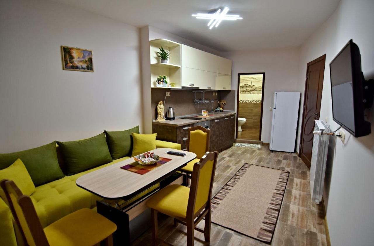 Madini Apartment 벨린그래드 외부 사진